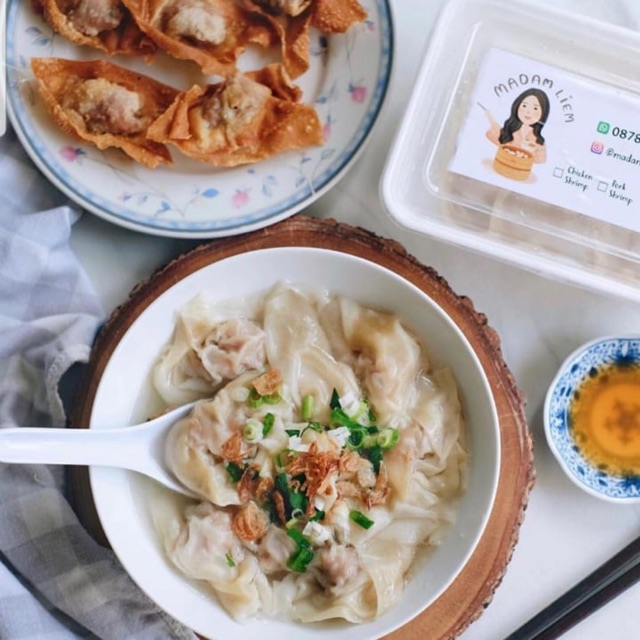 

PANGSIT PORK DUMPLING (NON HALAL)