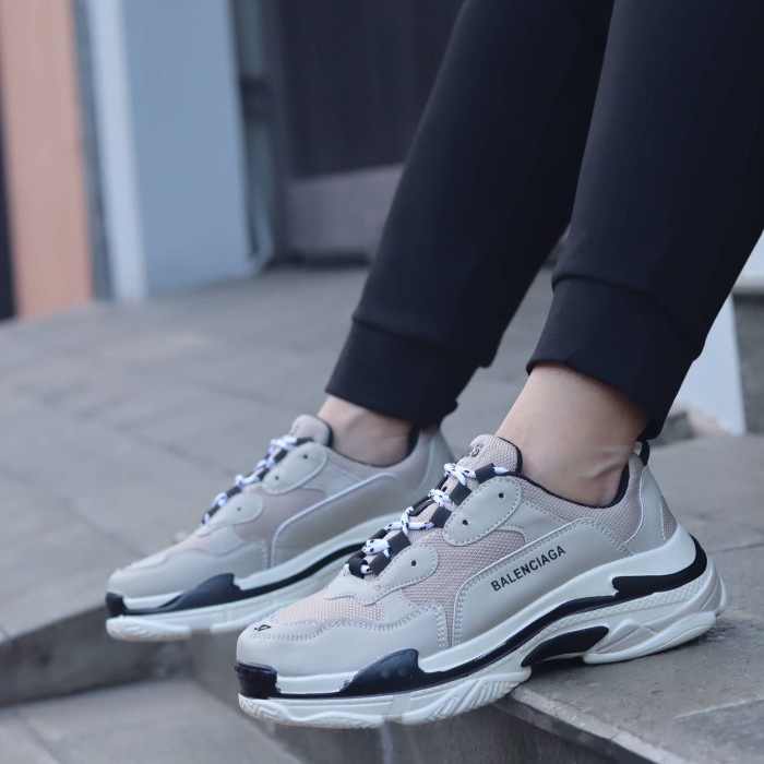FASHION WANITA SEPATU WANITA SEPATU WANITA FASHION BALENCIAGA SPORT GRADE IMPORT