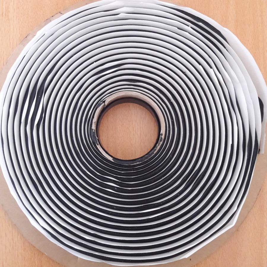 

Butyl tape -lem-water-proofing 6x10 meter (lem dodol)
