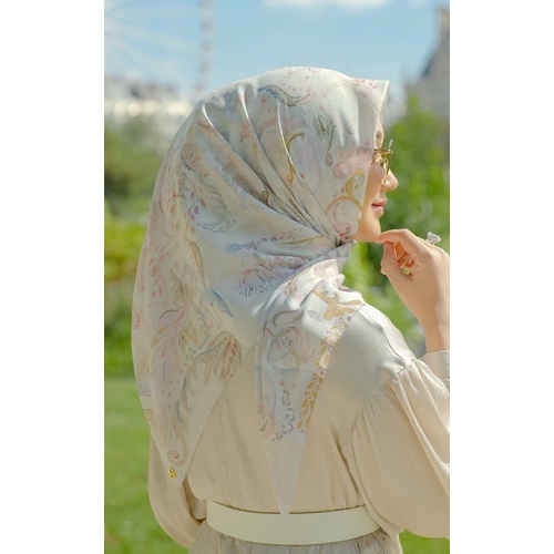 Ready Buttonscarves Autograph Series x Dian Pelangi Creme New York 3 NY3 Bowery Findis Murray Hill T