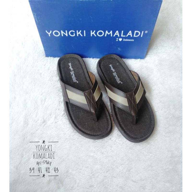  Sandal  Japit Pria  Yongki Komaladi APS 0596 Brand Matahari  