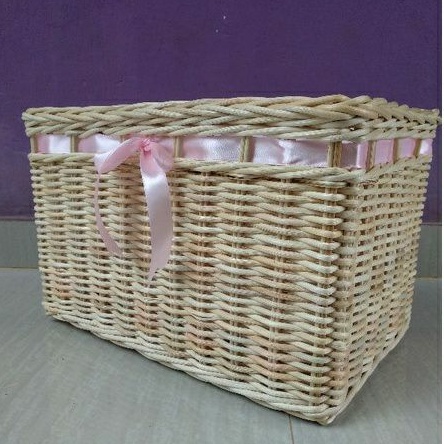 Keranjang rotan persegi panjang kotak laci pita penyimpanan parcel/seserahan 34x22x21 cm