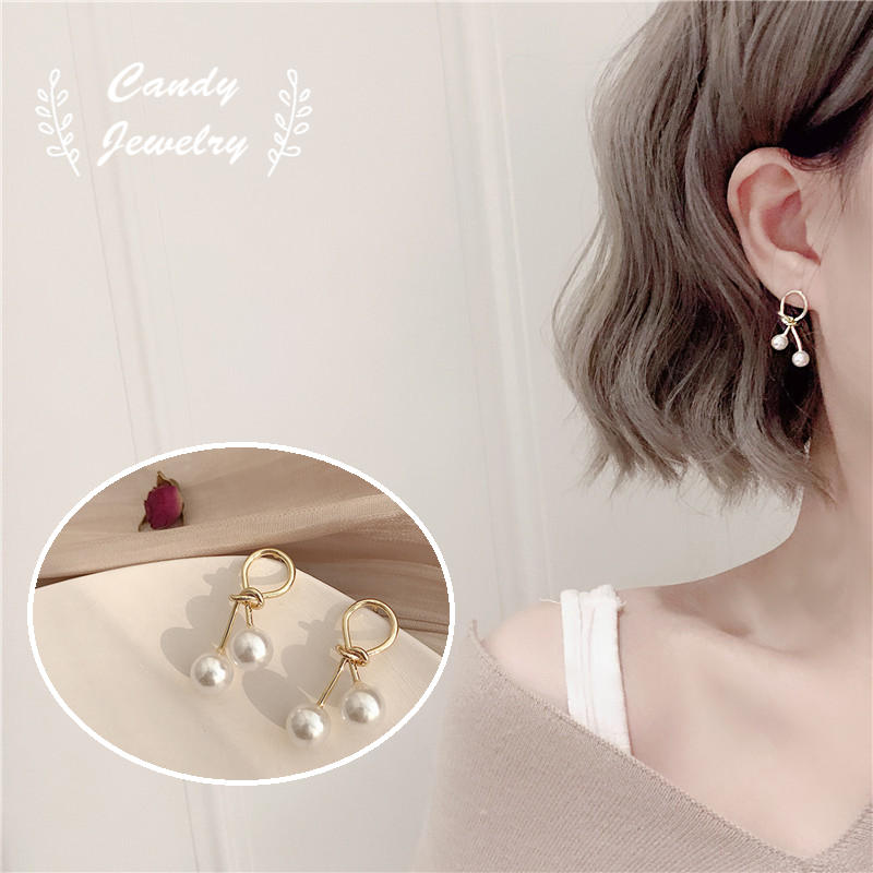 Anting Stud Desain Cherry Aksen Mutiara Bahan S925 Silver Gaya Korea Untuk Wanita