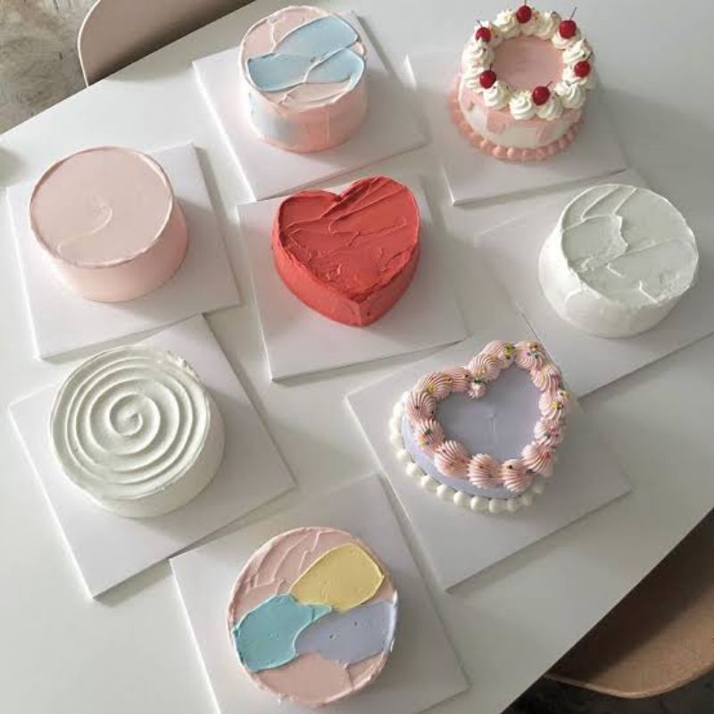 

Korean Lunch Box Cake / Mini Cake
