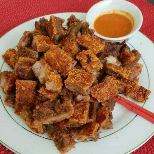 

babi panggang bangka