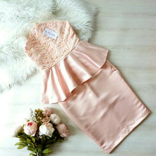 Premium peplum party dress - elegant elegance - gaun pesta malam - cocktail casual pastel