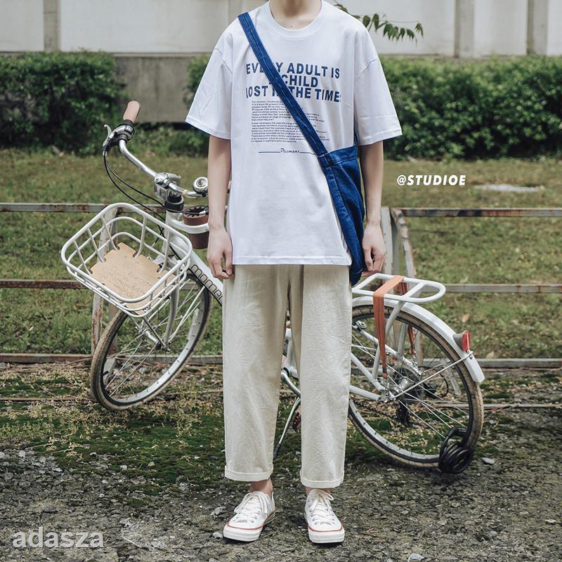 Celana Panjang Casual Pria Dengan Model Potongan Lurus Dan Celana Panjang Casual Pria Dengan Model Potongan Lurus Dan