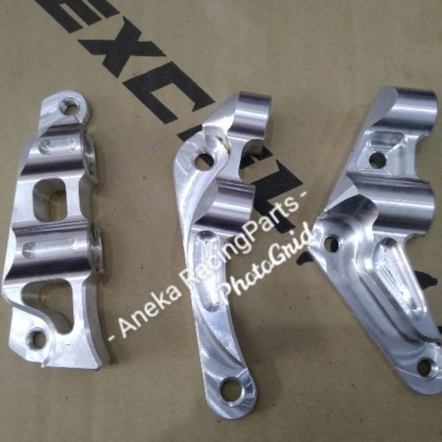 breket kaliper monoblok ninja 150 beat vario scoopy spacy mio fino disk 220mm