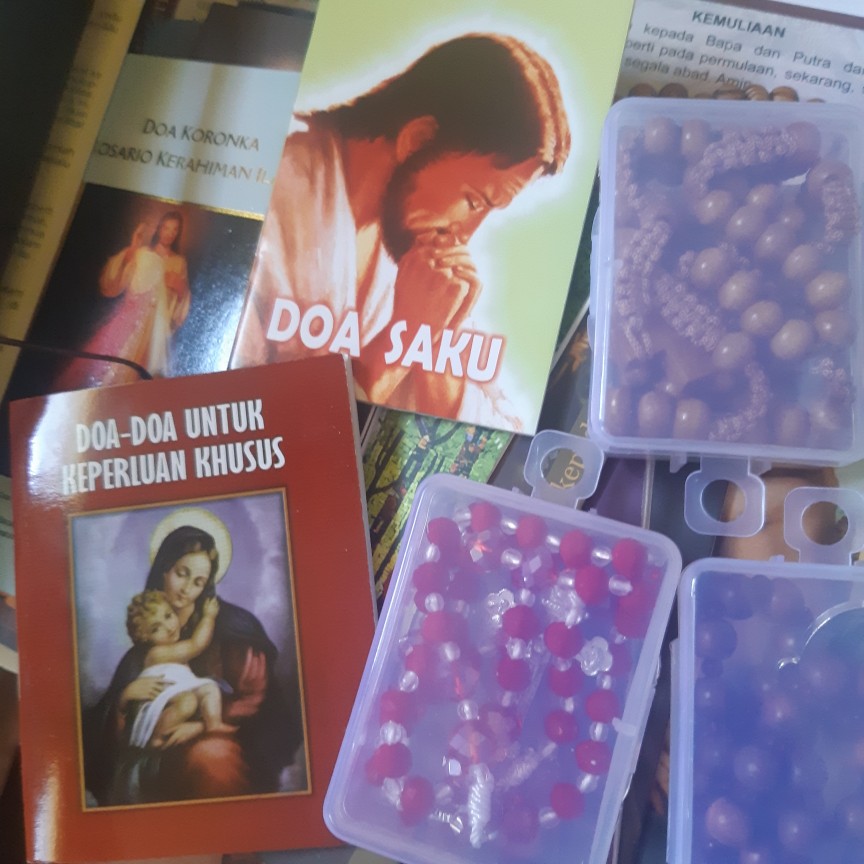 Asli Dari Pembuatnya Rosario Roh Kudus