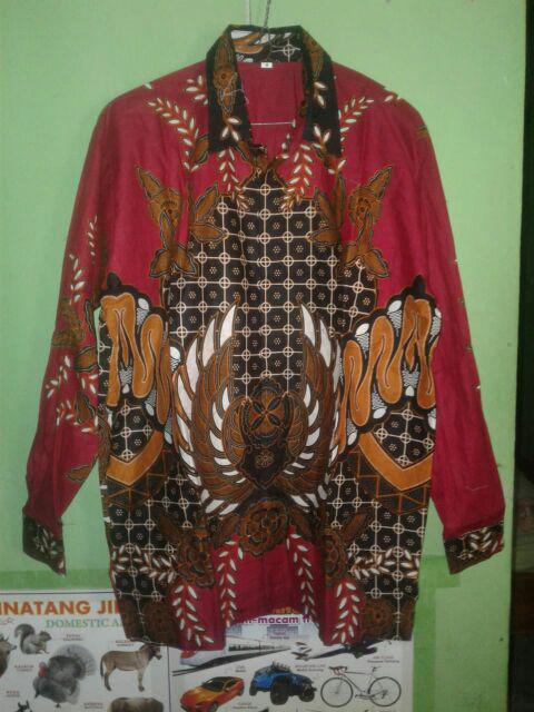 Kemeja Batik Lengan Panjang Motif Adipati