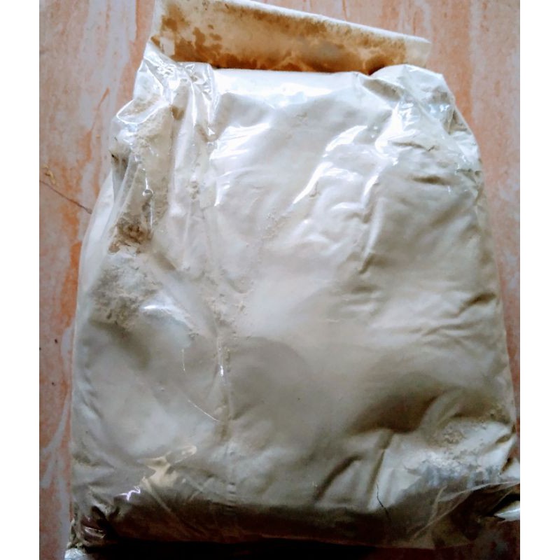 

KUNYIT PUTIH BUBUK 250 GRAM