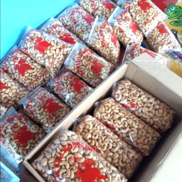 

Kacang mete asli wonogiri