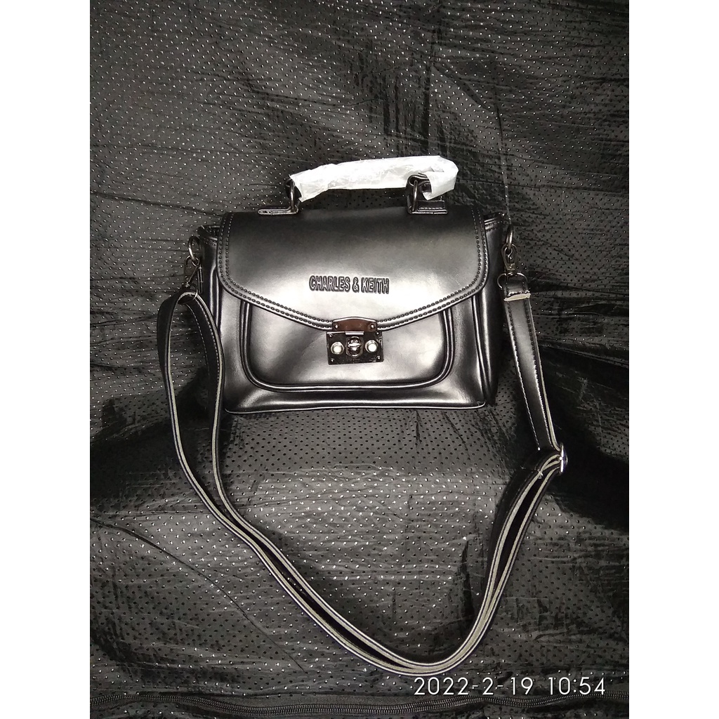 TAS WANITA SELEMPANG TERBARU PRODUK LOKAL HARGA MURAH KUALITAS TERBAIK