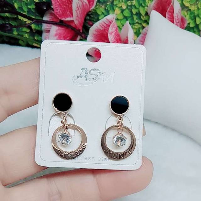 Anting-anting Titanium A-B