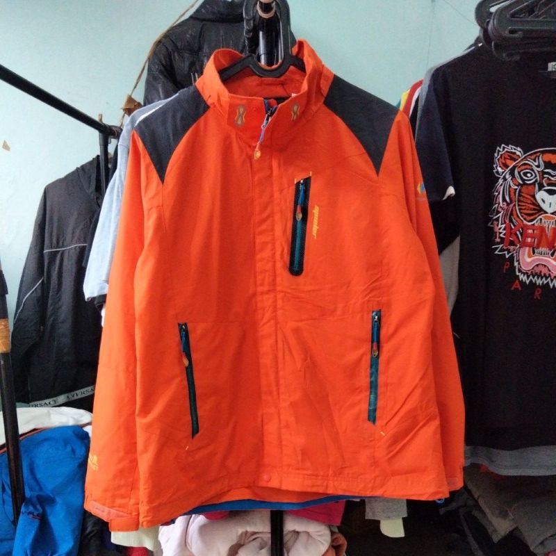 THRIFT JAKET OUTDOOR BRAND SPIELER PRELOVED