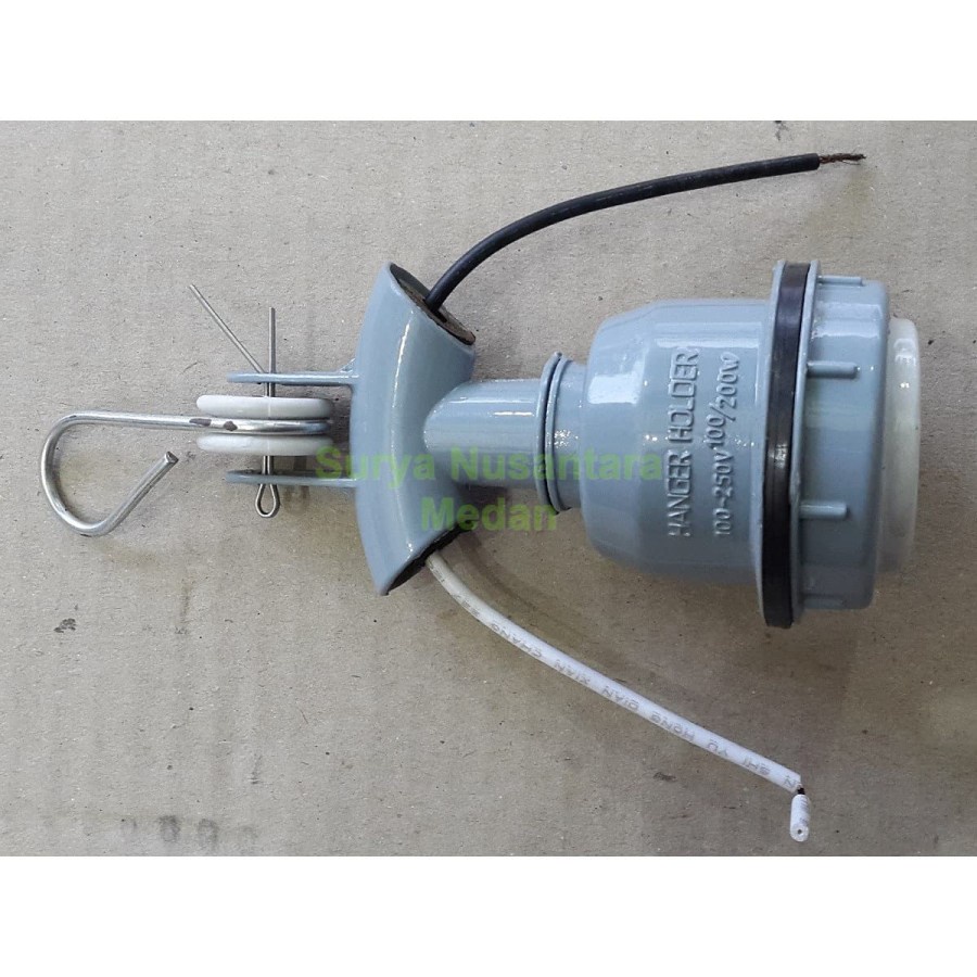 Fitting Bola Lampu Keramik Besi e27 Gantung Untuk Kap Hijau Outdoor Luar