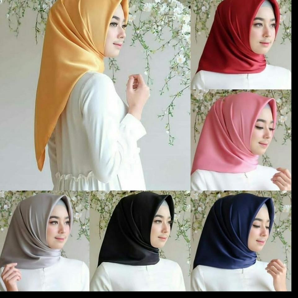  Jilbab  Segi  Empat  Satin  Warna  Gold  Voal Motif