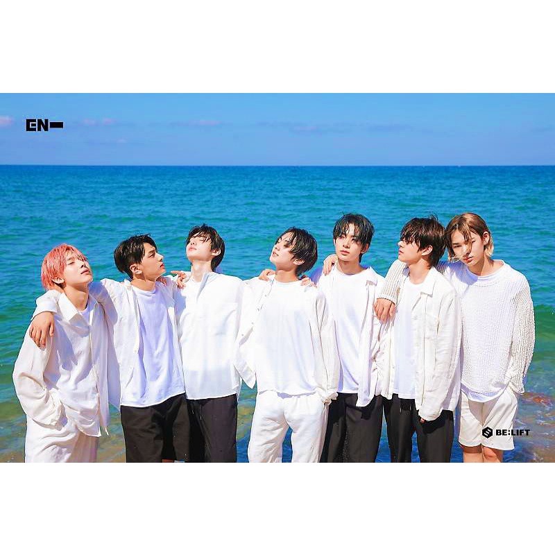 

FOTO STAND KARTU FOTO CD ALBUM