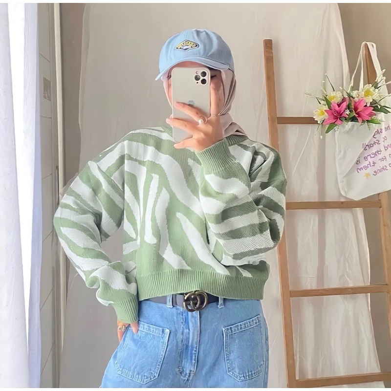 SWEATER RAJUT CROP ZEBRA PREMIUM
