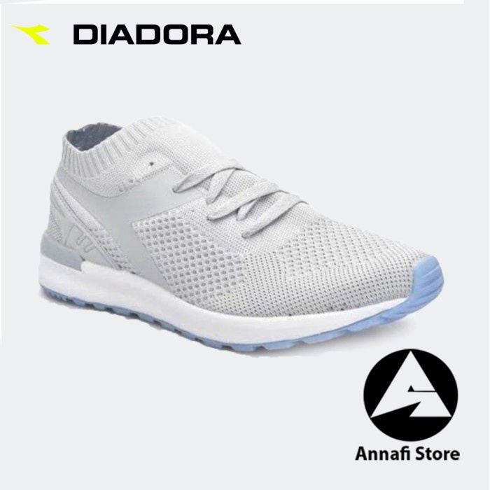 JUAL SEPATU RUNNING DIADORA WANITA DIADORA RICCO DIACA90402GY - GREY