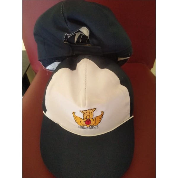 Topi Smp bordir