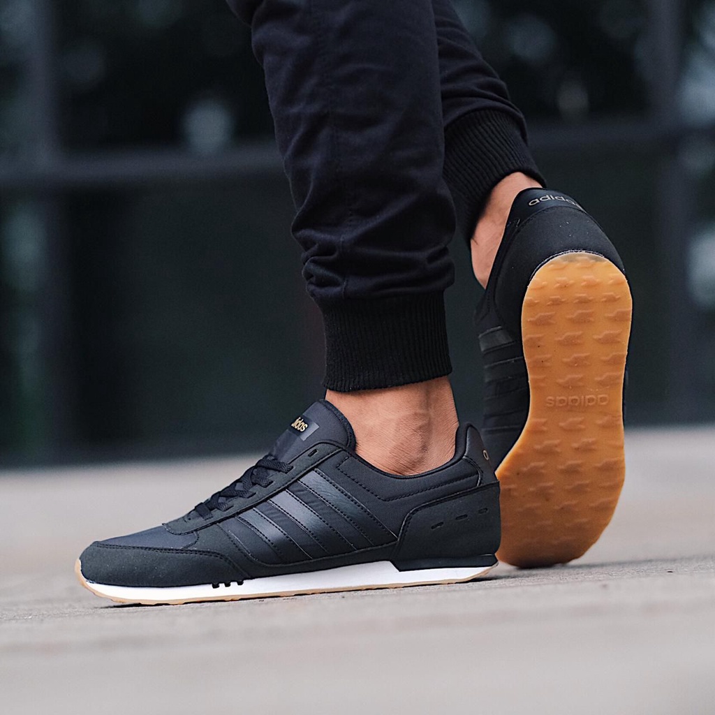SEPATU ADIDAS NEO CITY RACER FULL BLACK GUM ORIGINAL