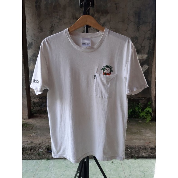 kaos tshirt ripndip pocket second bekas