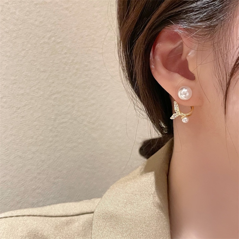 Anting S925 Silver Needle Bentuk Ekor Ikan Aksen Mutiara Gaya Korea