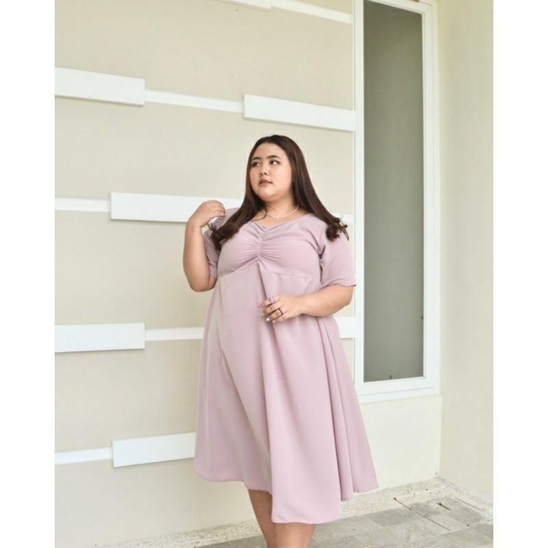 DRESS BETTY//DRESS SABRINA JUMBO//DRESS KEKINIAN EREN