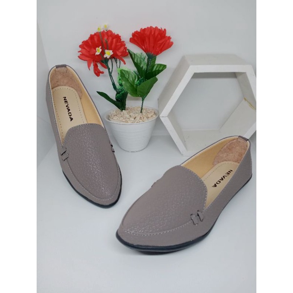 obral flatshoes wanita terbaru/sepatu wanita terbaru/sepatu kerja wanita/art PR.TL