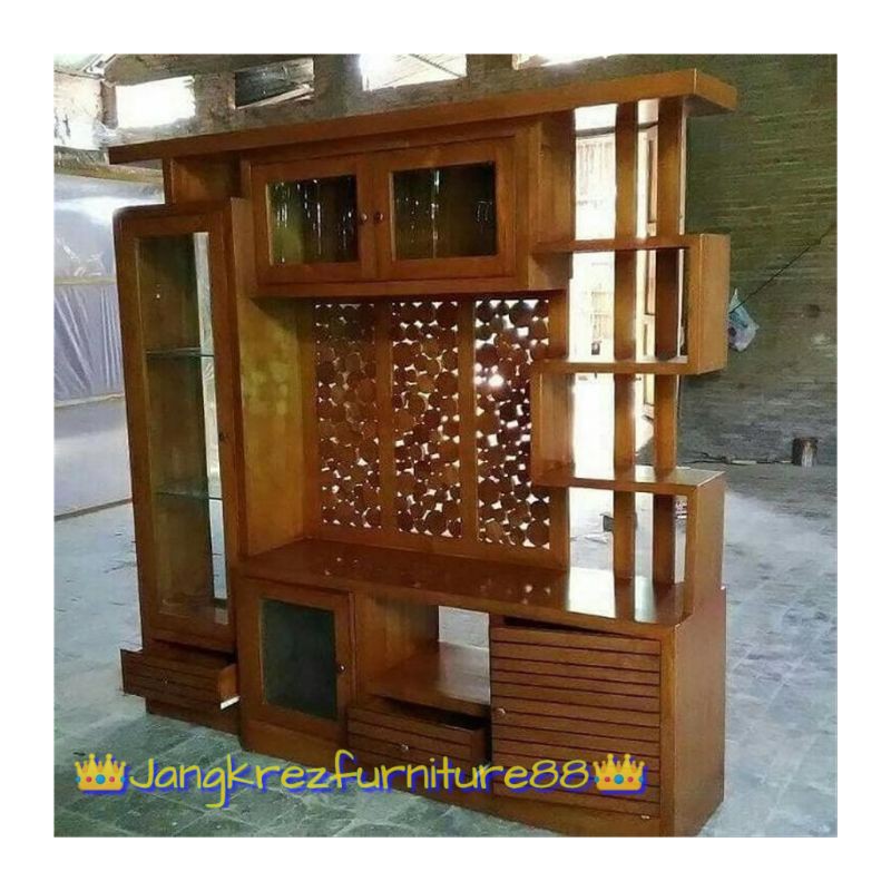 LEMARI TV PARSITI.PENYEKAT RUANGAN