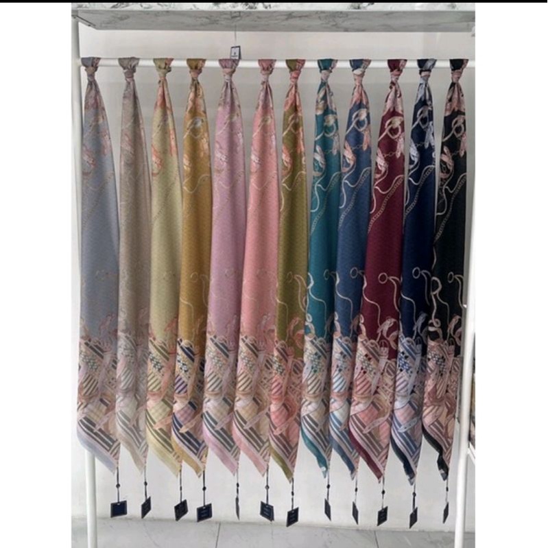 BUTTONSCARVES CHAIN 2 LA BELLA SERIES