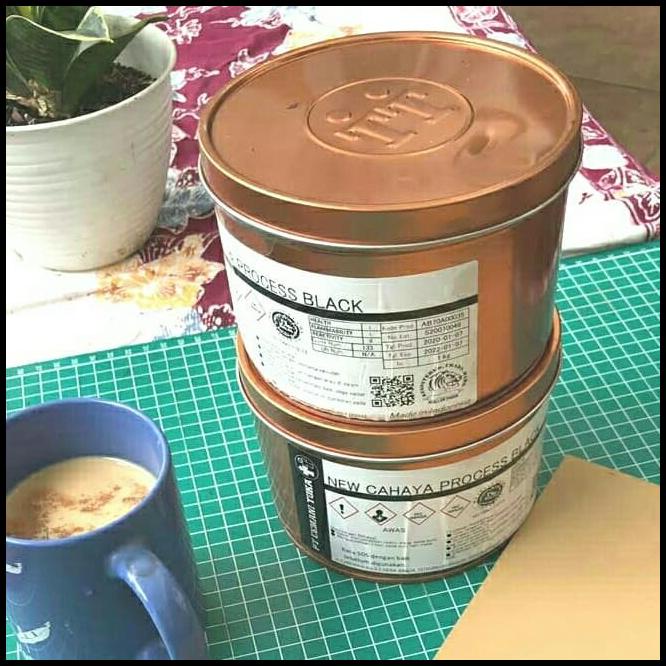 

Daisydooo | Tinta Cetak Grafis Warna Hitam - 1 Kg