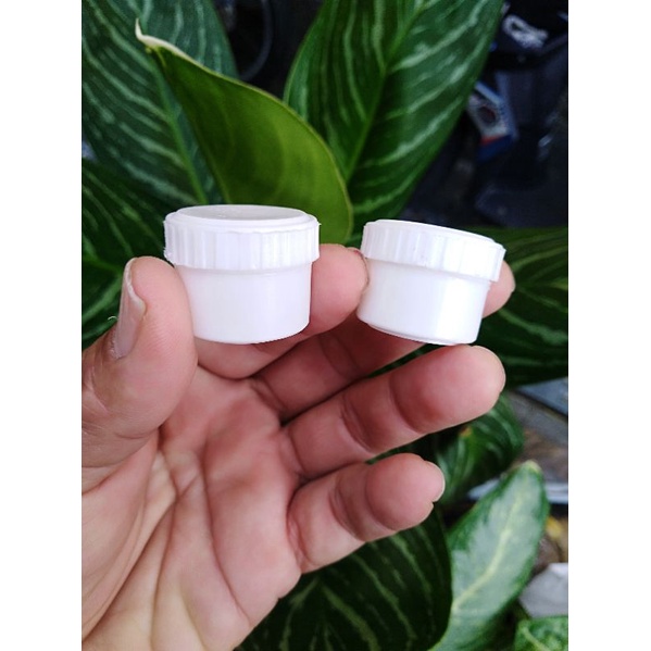 Pot salep 5gr /pot salep 5 gr /pot salep 5gram /pot salep 5 gram  / cup salep 5gr / pot kosmetik 5gr