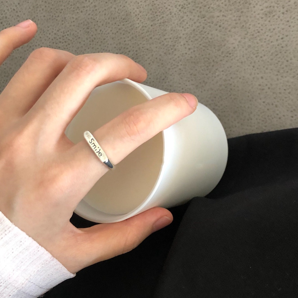 Retro Bahasa Inggris cincin kreatif gaya dingin ceruk terbuka cincin selebriti Internet bermartabat