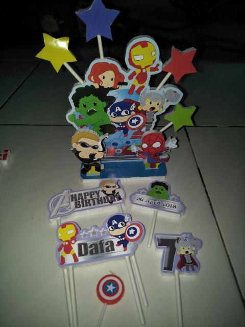 Cupcake/cake Topper Avenger