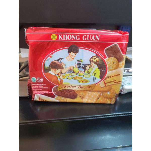 

KHONG GUAN Assorted Biscuits 300gr