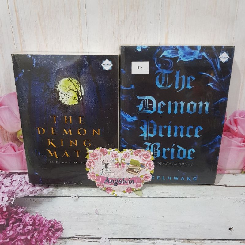 Buku Novel The Demon Series by Angel Hwang (2 Buku)