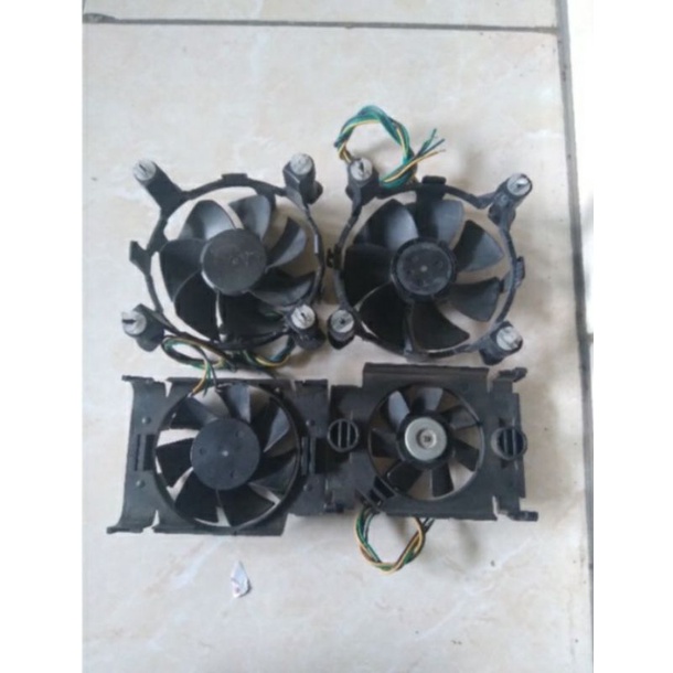 Fan Intel 12V Ada Dua parian 9x9cm dan 7X7 Campur Sangat Keceng