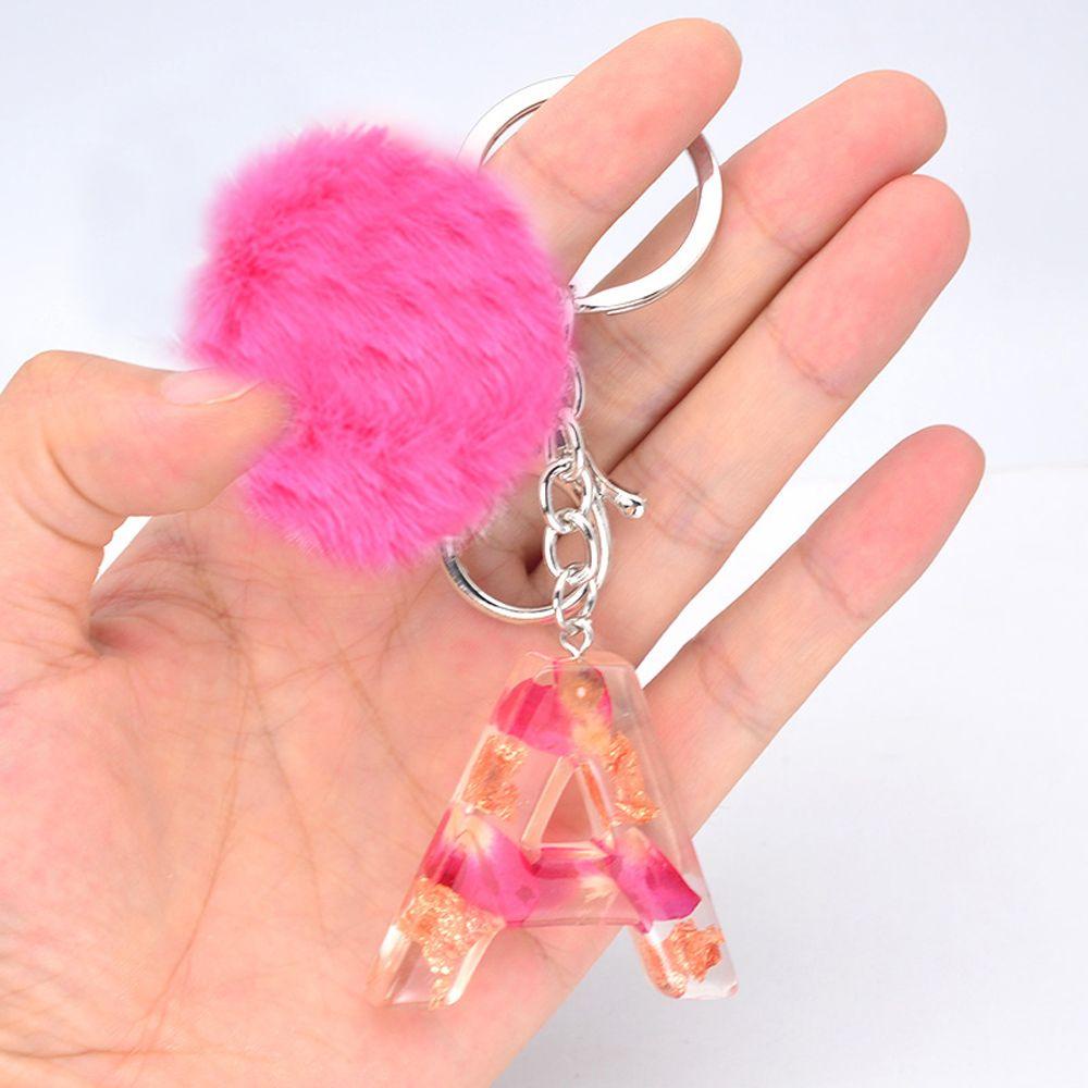 NEEDWAY Bunga Huruf Gantungan Kunci Resin Merah Pompom Liontin Kata Kerajinan Perhiasan Key Chains Rings Car Keyring 26huruf Gantungan Kunci