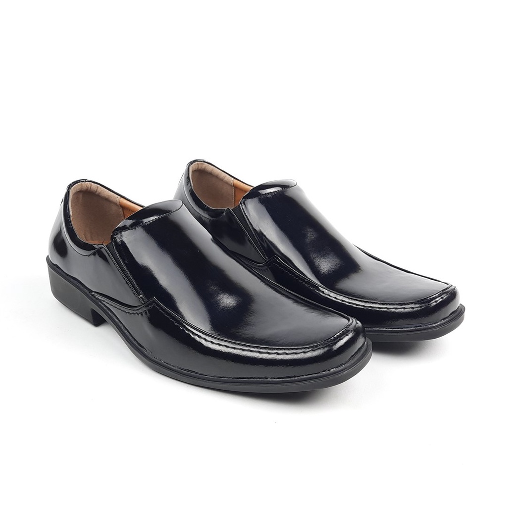 Sepatu pantofel pria Belbee 947.LAX 39-43