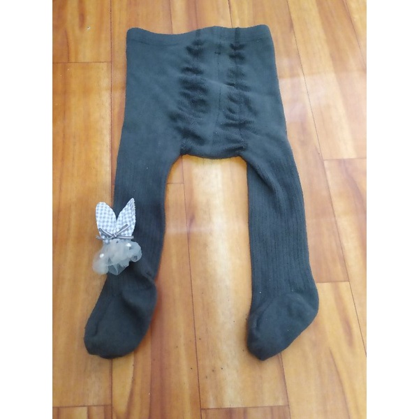 [PRELOVED] 
LEGGING BAYI GIRLY TUTUP KAKI / GREY (6-12 months)