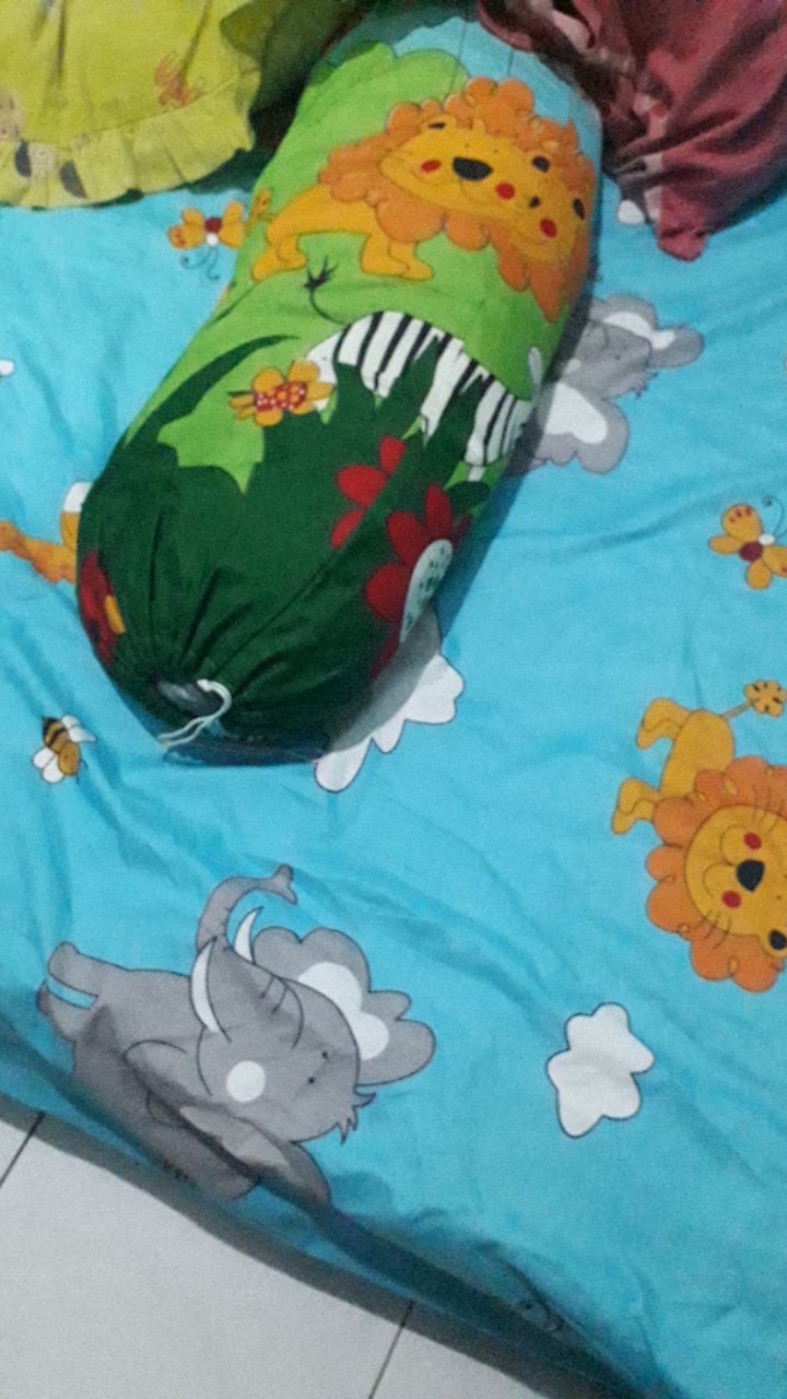 Sprei Jungle Blue 2 Bahan Katun Mikrotex Tebal Halus Tidak Luntur Dan Tidak Berpasir