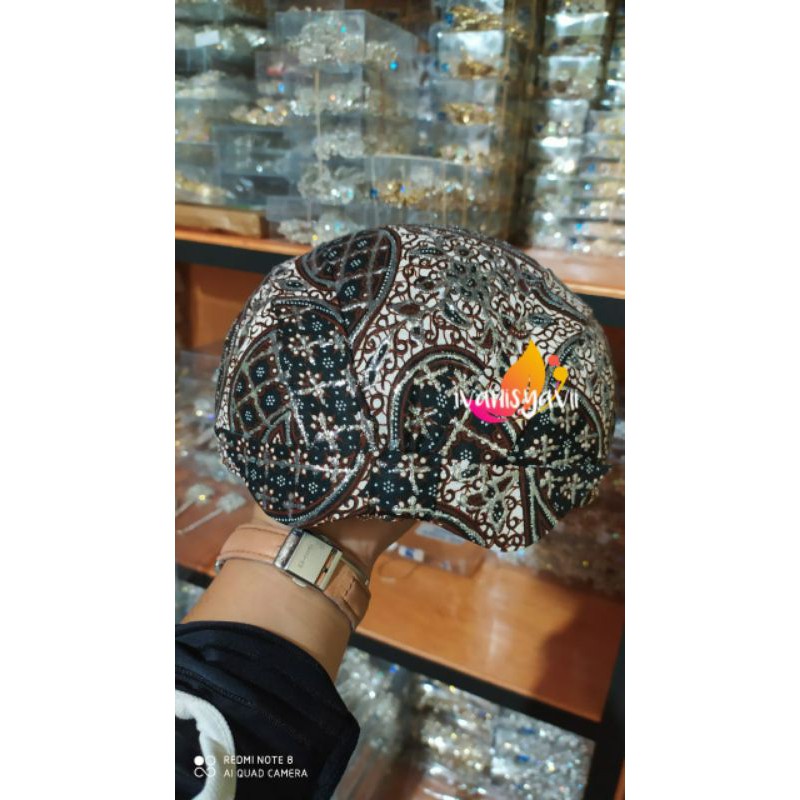 Blangkon Pengantin Prodo SOLO/ SUNDA, Motif Keong