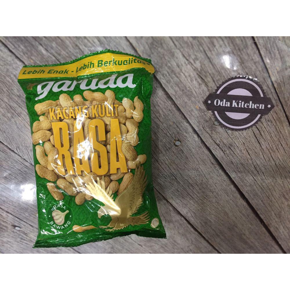 GARUDA KACANG KULIT RASA BAWANG 180gr