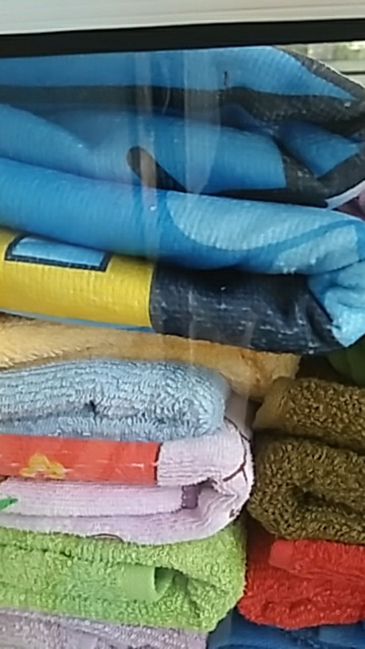 Handuk Karakter Besar