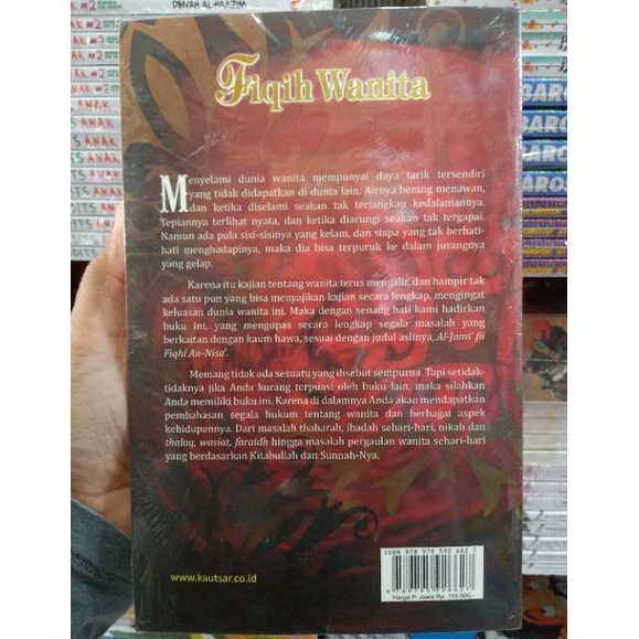 Buku Fiqih Wanita Edisi Lengkap