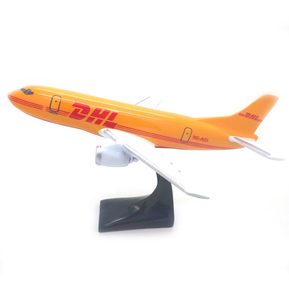 Miniatur Pesawat Terbang DHL 20x17x12cm - Fiber Glass [packing kayu]