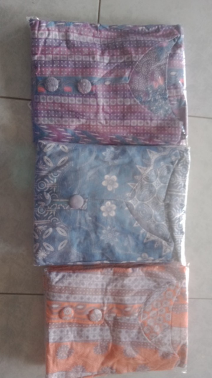Terlaris  Serut Genes Jelita Tunik Tunik Batik Modern Wanita