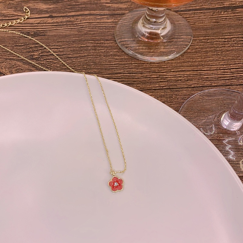 Kalung Rantai Dengan Liontin Bunga Peach Blossom Warna Pink Untuk Wanita